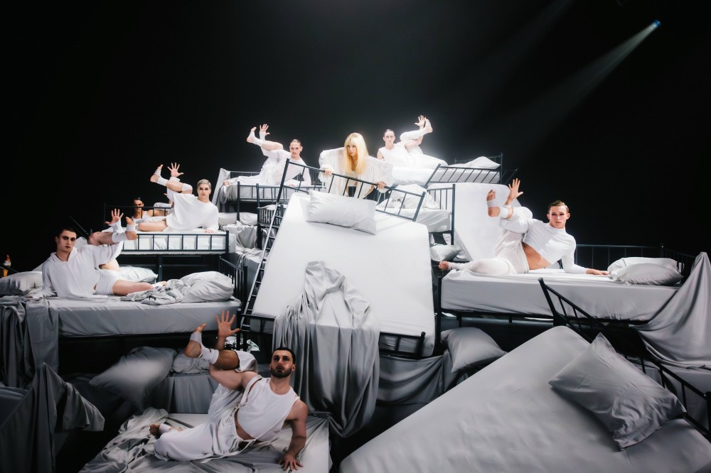 好萊塢規格、一人分飾六角！「呸姐」蔡依林新歌〈Pleasure〉MV 正式釋出！