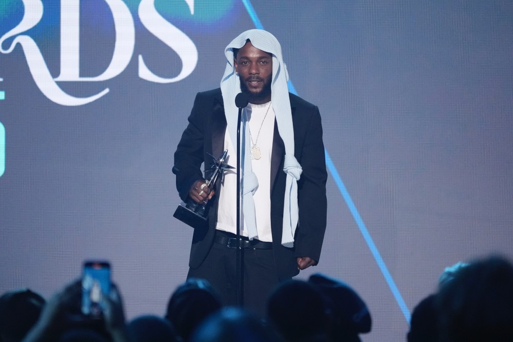 太猛了！Kendrick Lamar 拿下 BET 年度最佳專輯獎！