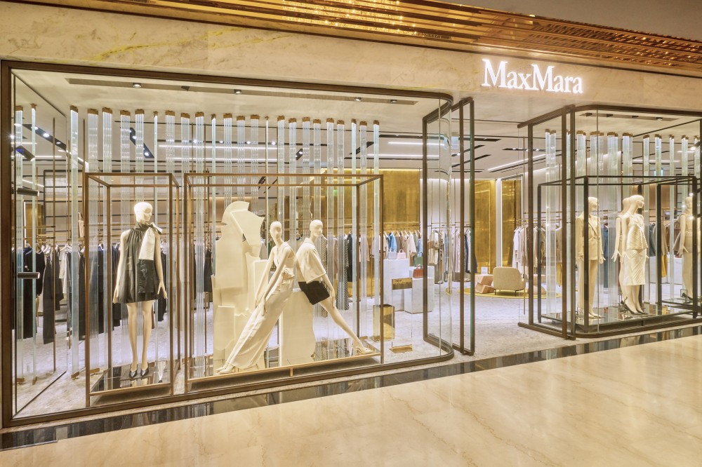 Max Mara 微風信義店開幕！楊謹華、蔡詩芸、吳映潔身穿 25 早秋系列亮麗登場！