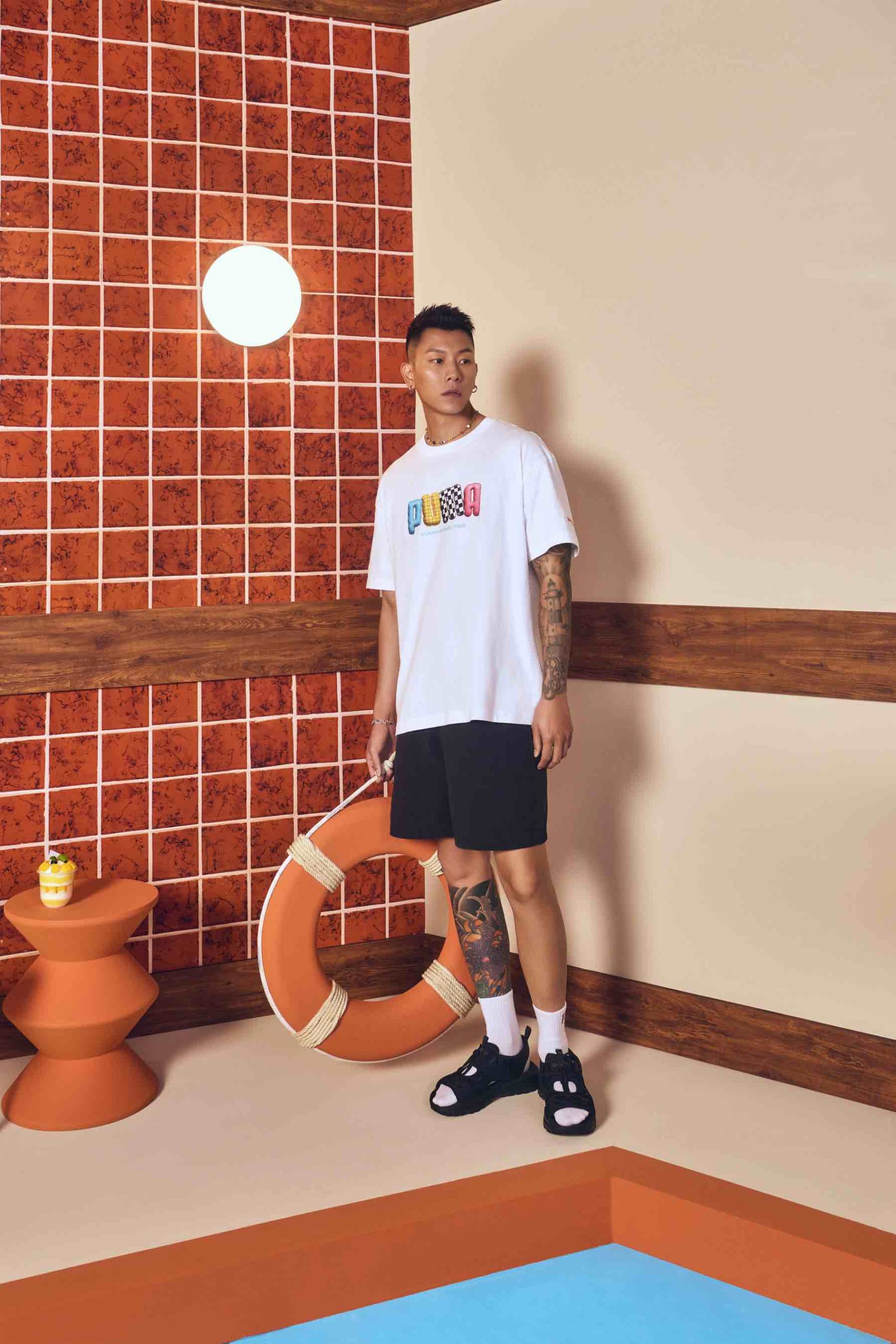 夏日天氣忽晴忽雨？ PUMA HYPNOTIC SANDALS  果凍涼鞋讓你跟著 E.SO 穿出街頭態度！