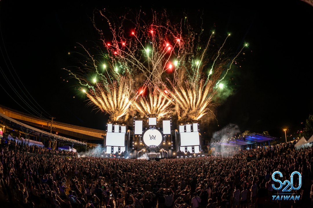 不只是電音趴！2025「S2O Taiwan潑水音樂節」美國嘻哈兄弟檔Ayo & Teo、韓國女團FIFTY FIFTY來台