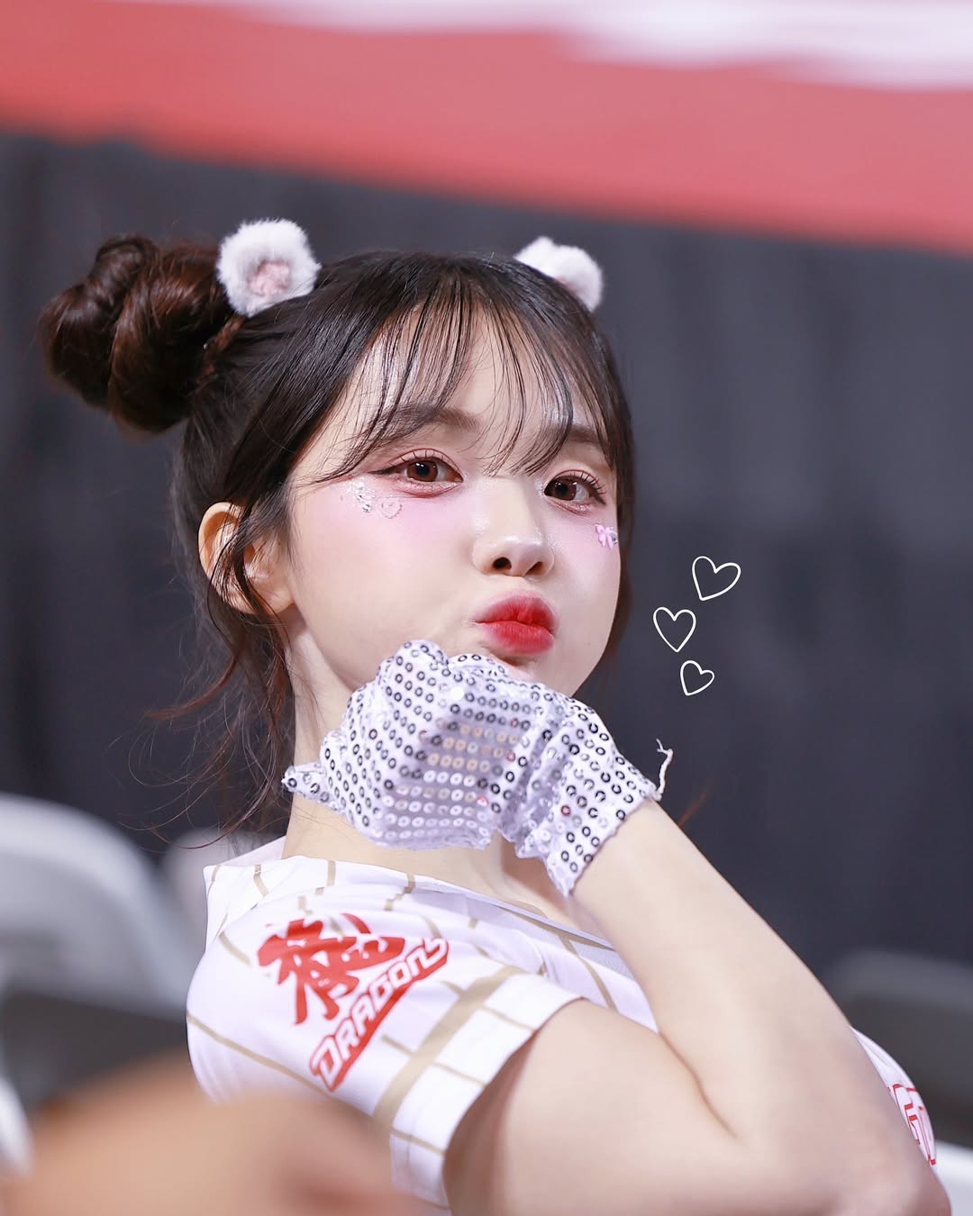 罕曬性感比基尼！回顧李多慧今夏 5 大清涼造型，露背洋裝又美又辣！