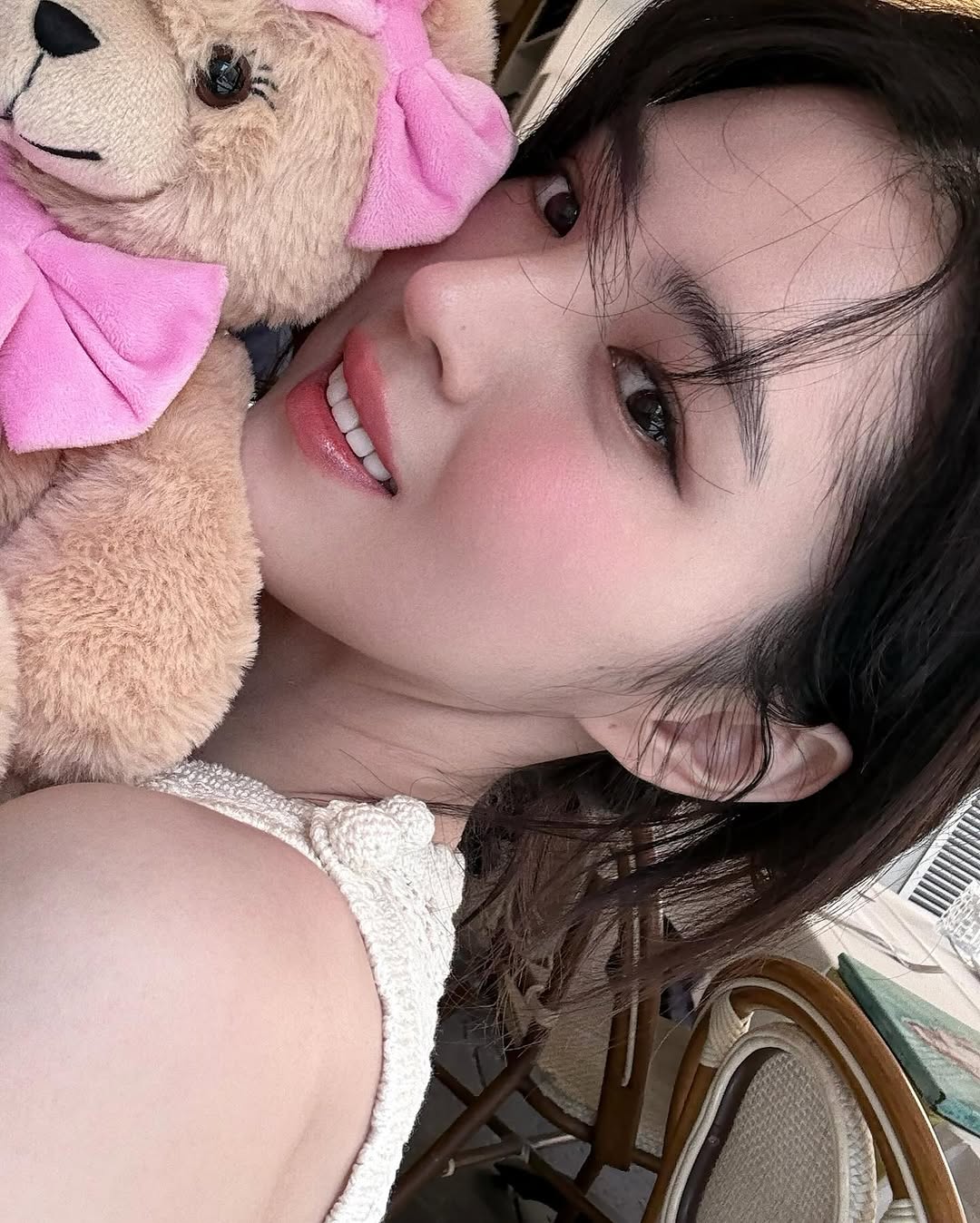 韓韶禧人美心善！低調砸 5,000 萬韓元送學生一人一台筆電！網：天使老師！