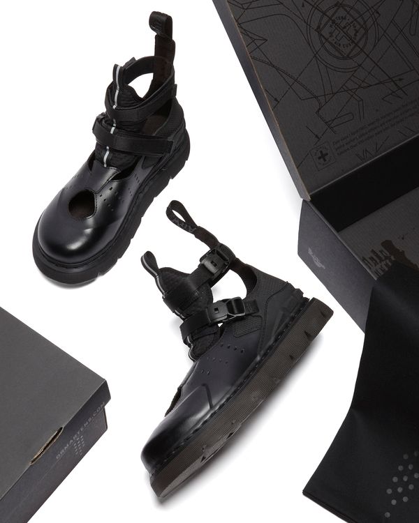 穿上變色 Adrian 馬汀！踩著解鎖未來輪廓的 14XX，攜手 Dr. Martens 最強鞋款 BIG 6，霸氣登場演唱會！主宰潮流，向韓流天王致敬！