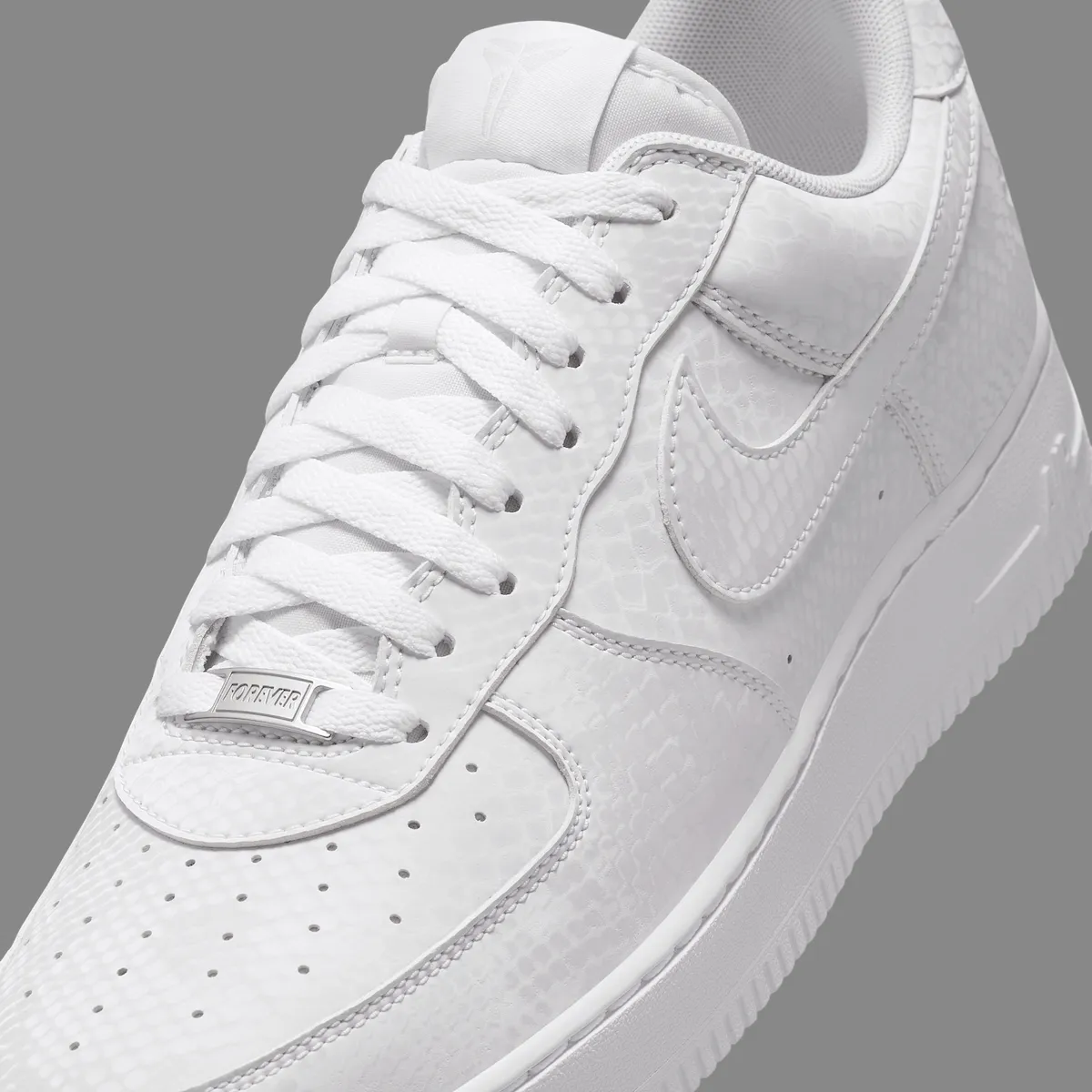 免抽籤可以直接入手？Nike Kobe 9、AF1 在 APP 正式上架