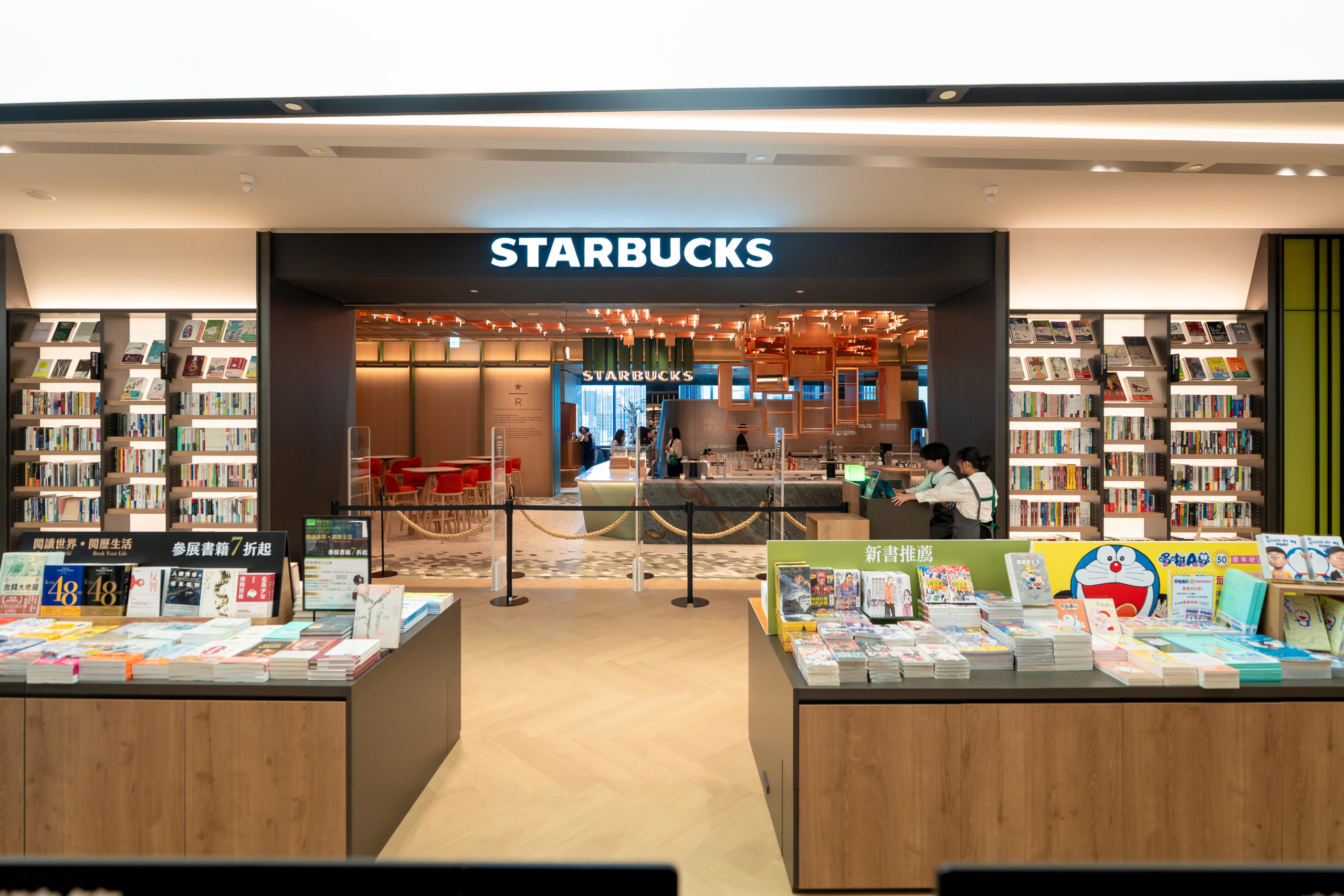 DREAM PLAZA盛夏開幕 擁抱風格與人文的夢想生活場域 星巴克旗艦店、博客來24H書店、UNIKCY美妝潮流齊聚打造信義新亮點