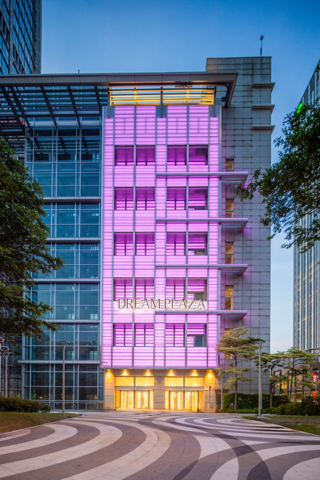 台北信義新地標 DREAM PLAZA