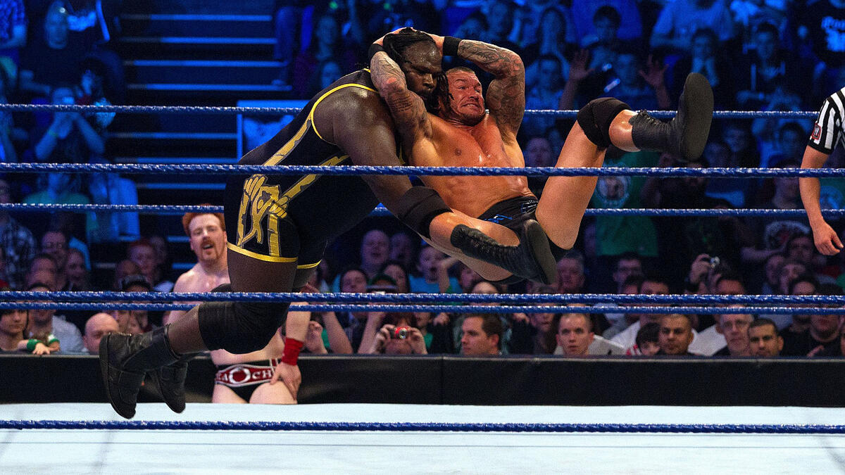 會 RKO 的蝙蝠俠你看過嗎？Randy Orton 表達意願想演出 DCU 的老爺！