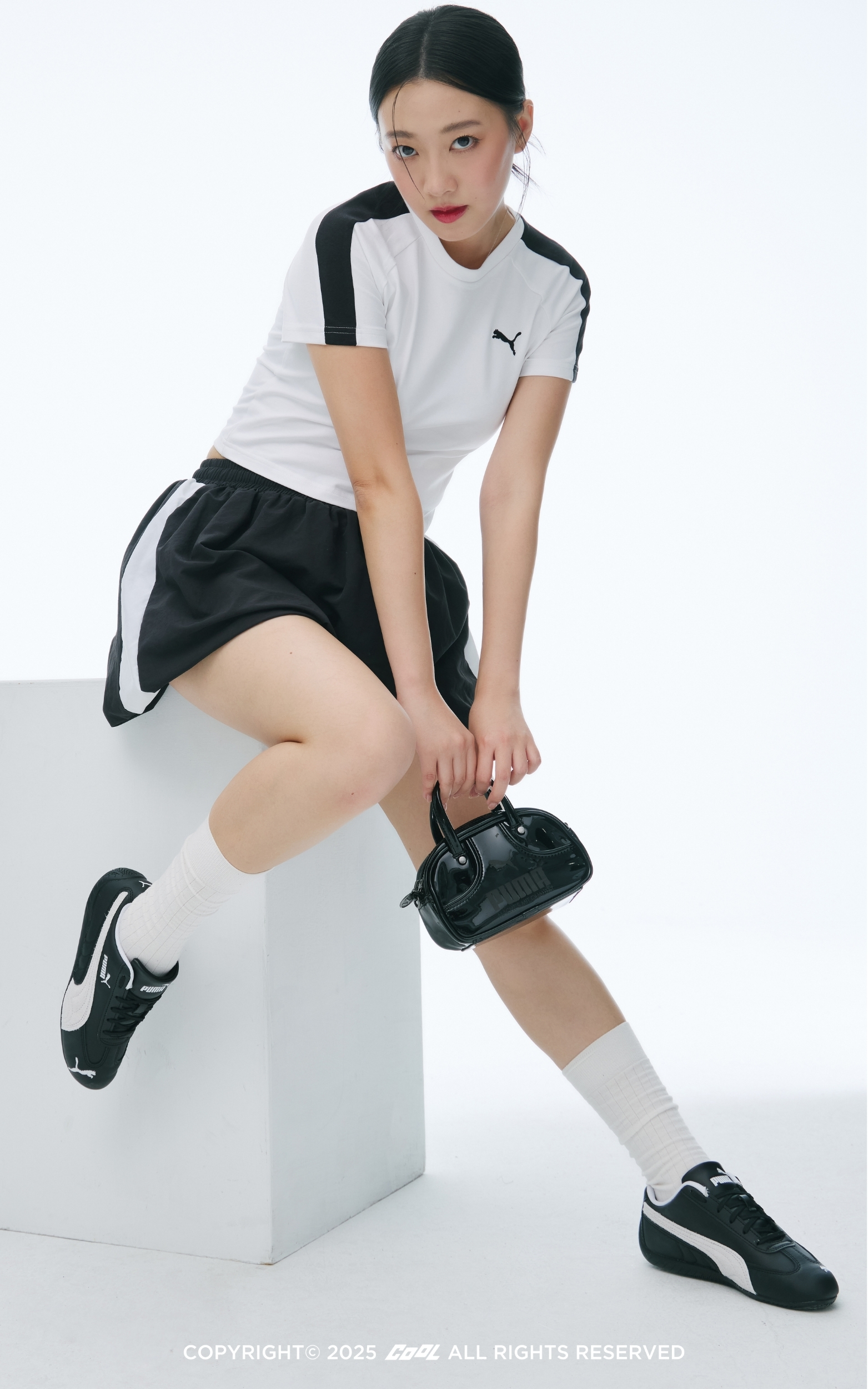 穿搭升級！承襲賽車靈魂，演繹質感美學。PUMA Speedcat 皮革款賽車鞋就是展現 Fit Check 品味首選！