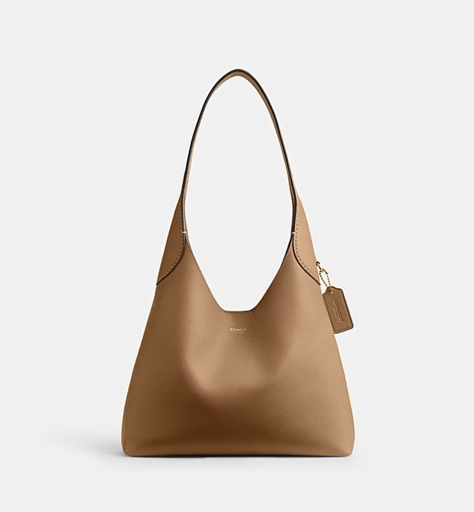 小紅書爆紅、Lyst 熱門上榜！盤點 7 款超搶手通勤包　不撞包又實用！