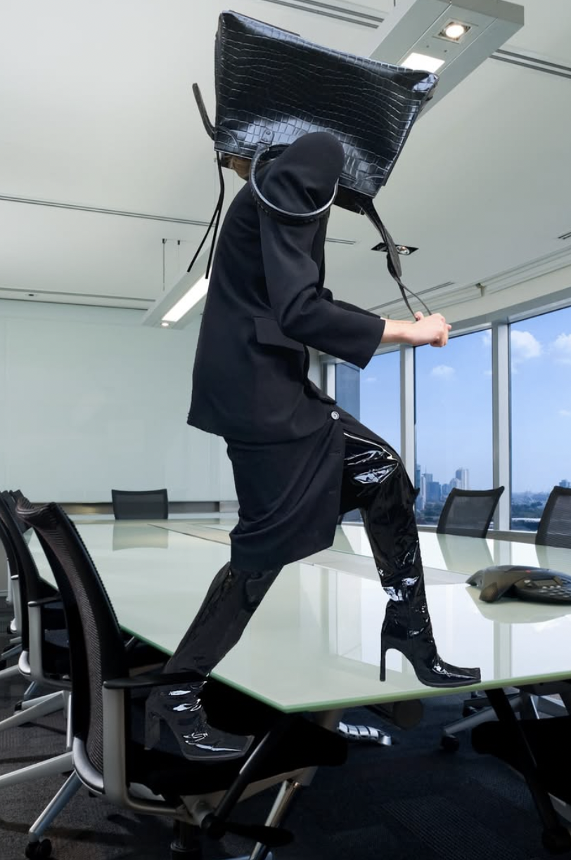 最後一舞即將登場！細數 10 個 Demna 在 Balenciaga 打造的經典之作！你追過幾個？