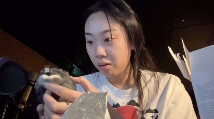 李泳知也中招！買到假 Labubu 超崩潰：「我以為抽到隱藏款⋯」