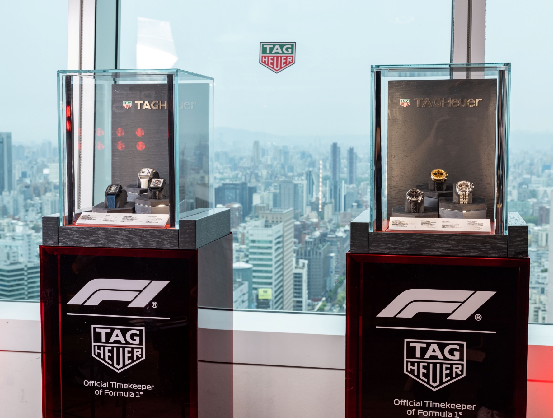 TAG Heuer 泰格豪雅榮耀回歸 F1 傳承特展！重現半世紀賽道傳奇