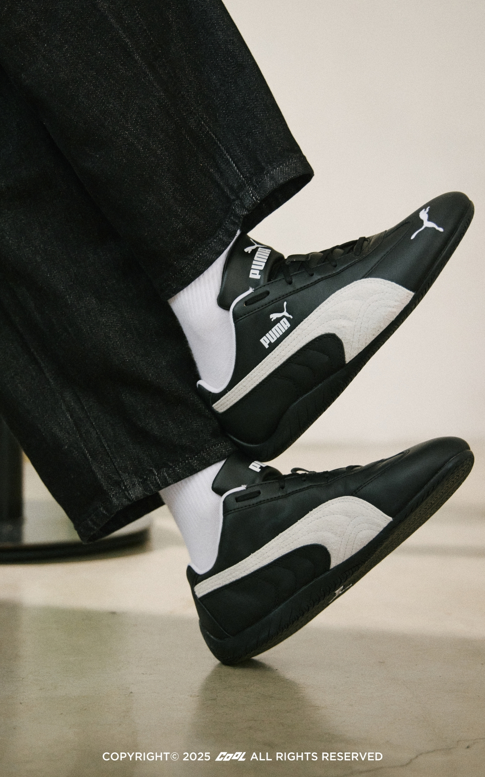 穿搭升級！承襲賽車靈魂，演繹質感美學。PUMA Speedcat 皮革款賽車鞋就是展現 Fit Check 品味首選！