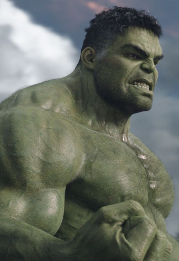 巨巨互相幫助！《驚奇4超人：第一步》石頭人向前輩「浩克」請教動作捕捉技術！