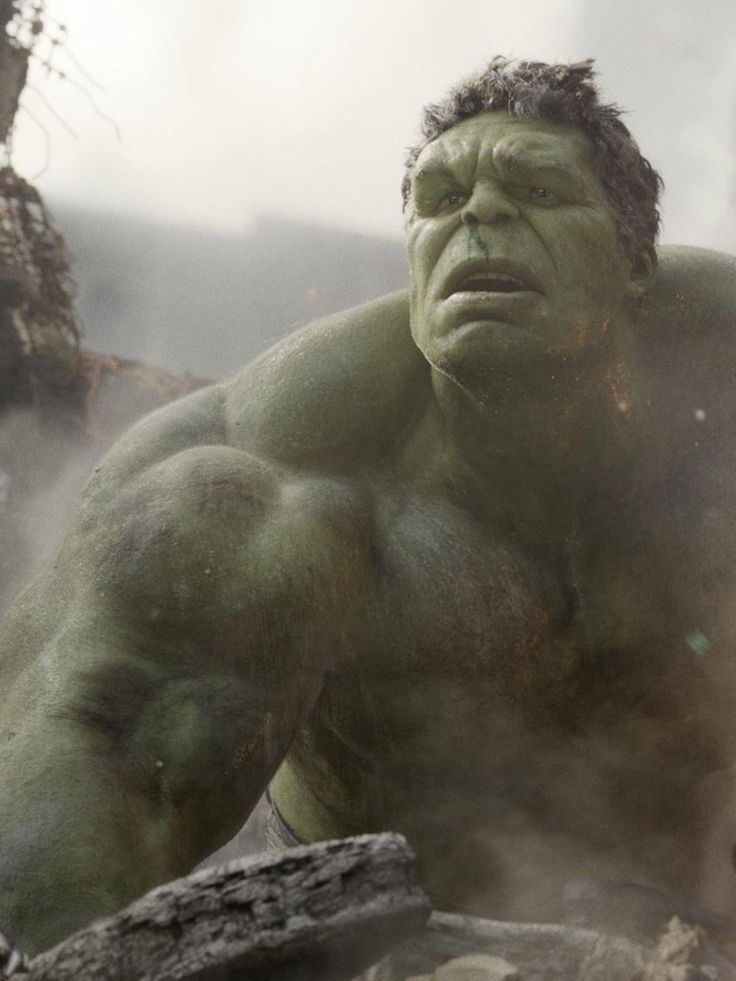 巨巨互相幫助！《驚奇4超人：第一步》石頭人向前輩「浩克」請教動作捕捉技術！