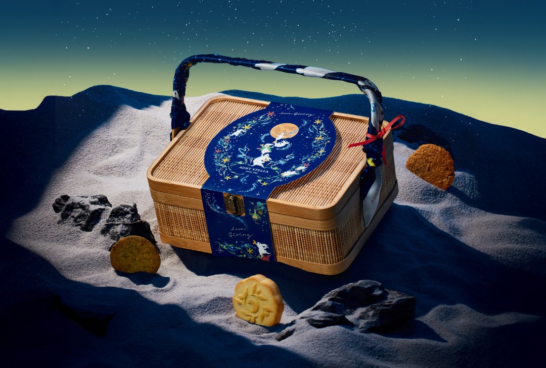 「星願拾光」竹籃絲巾禮盒 1,620元