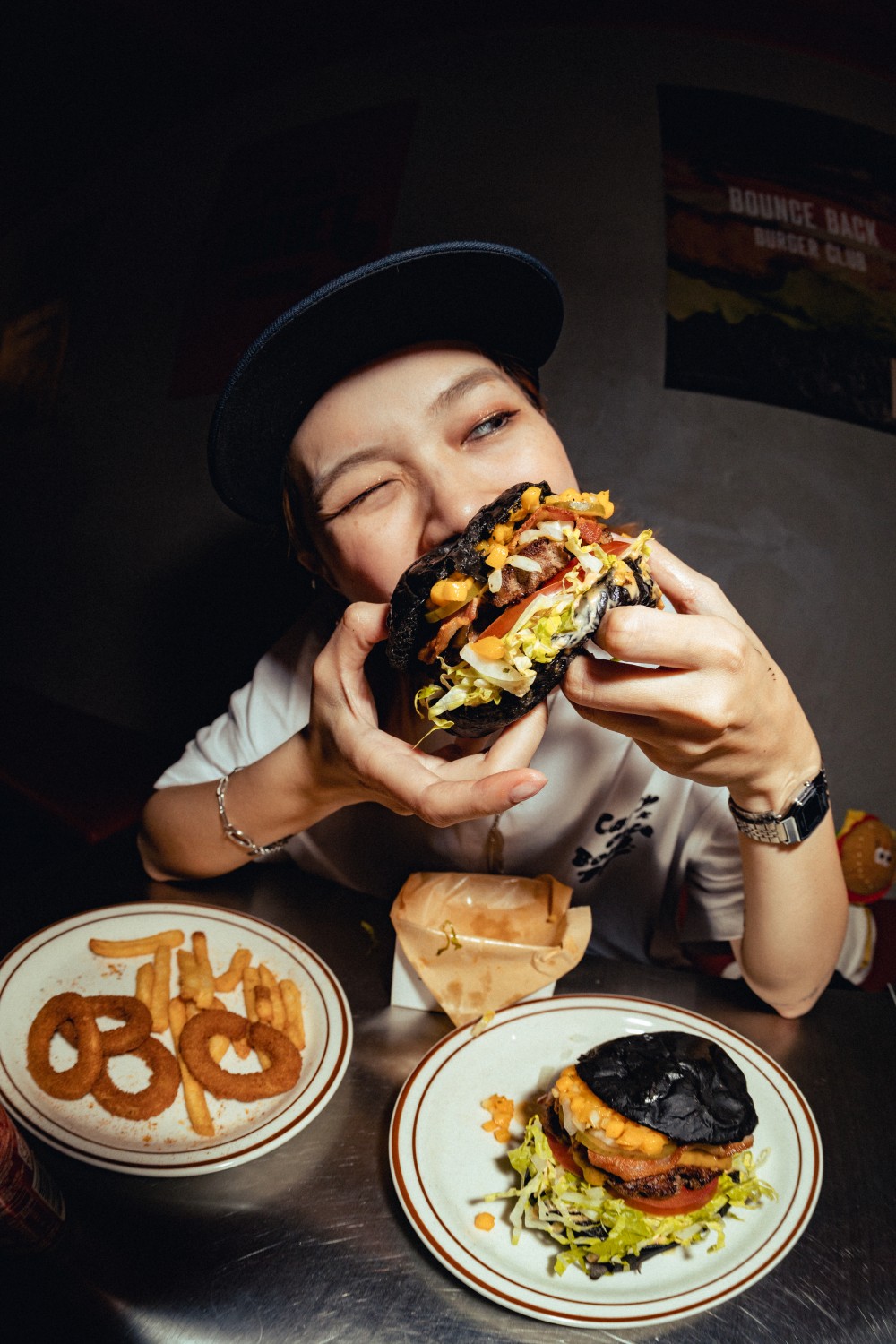 當街頭品牌遇上罪惡系黑色漢堡！CARRYON x BOUNCE BACK 重磅推出聯名企劃！