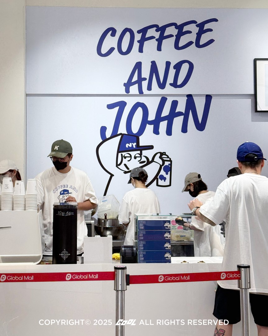 滑板小狗 COFFEE AND JOHN 首度北上！一口生乳包、一口荔枝冰美式，解鎖街頭甜點新日常