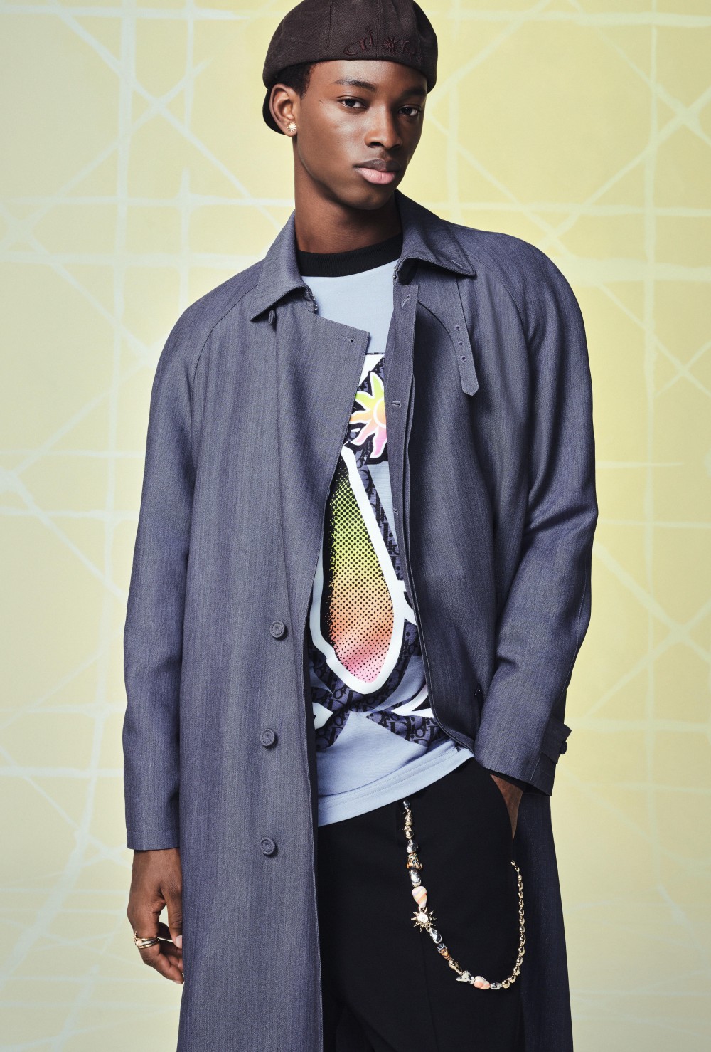 周董搶先身上！Dior 與 F1 車神 Lewis Hamilton 聯名系列釋出！