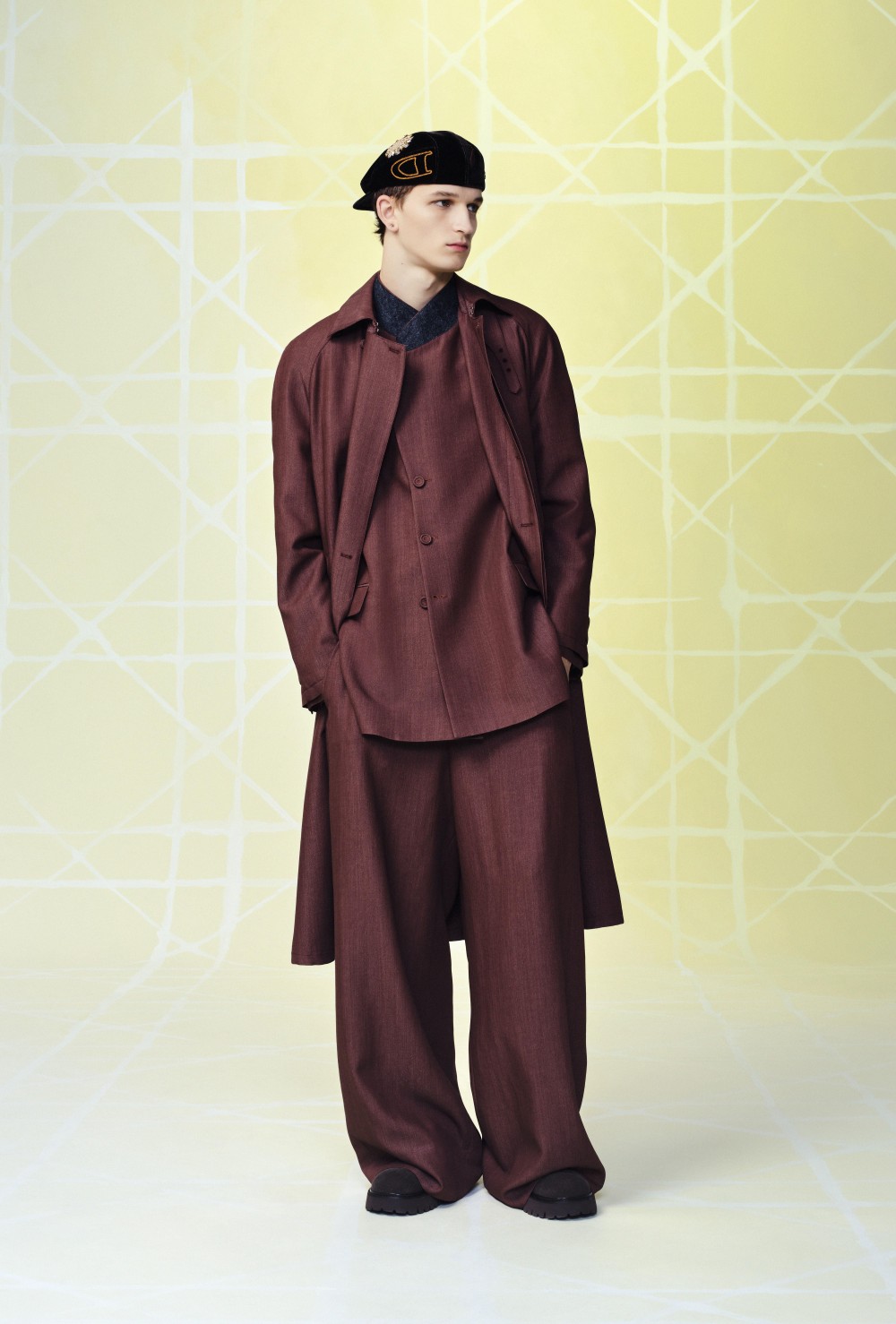 周董搶先身上！Dior 與 F1 車神 Lewis Hamilton 聯名系列釋出！