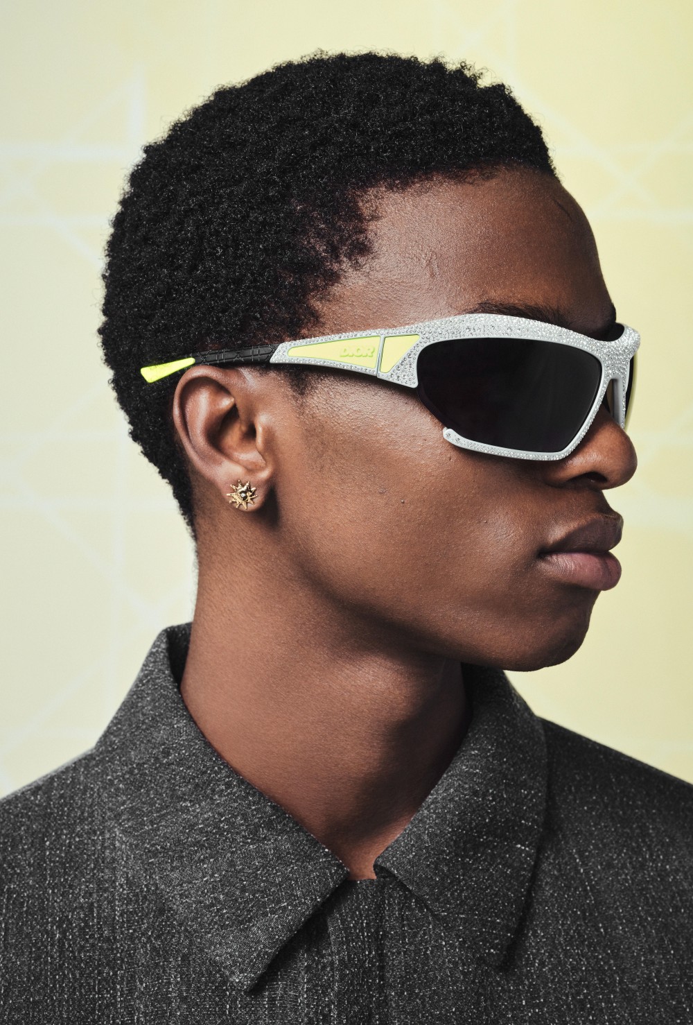 周董搶先身上！Dior 與 F1 車神 Lewis Hamilton 聯名系列釋出！