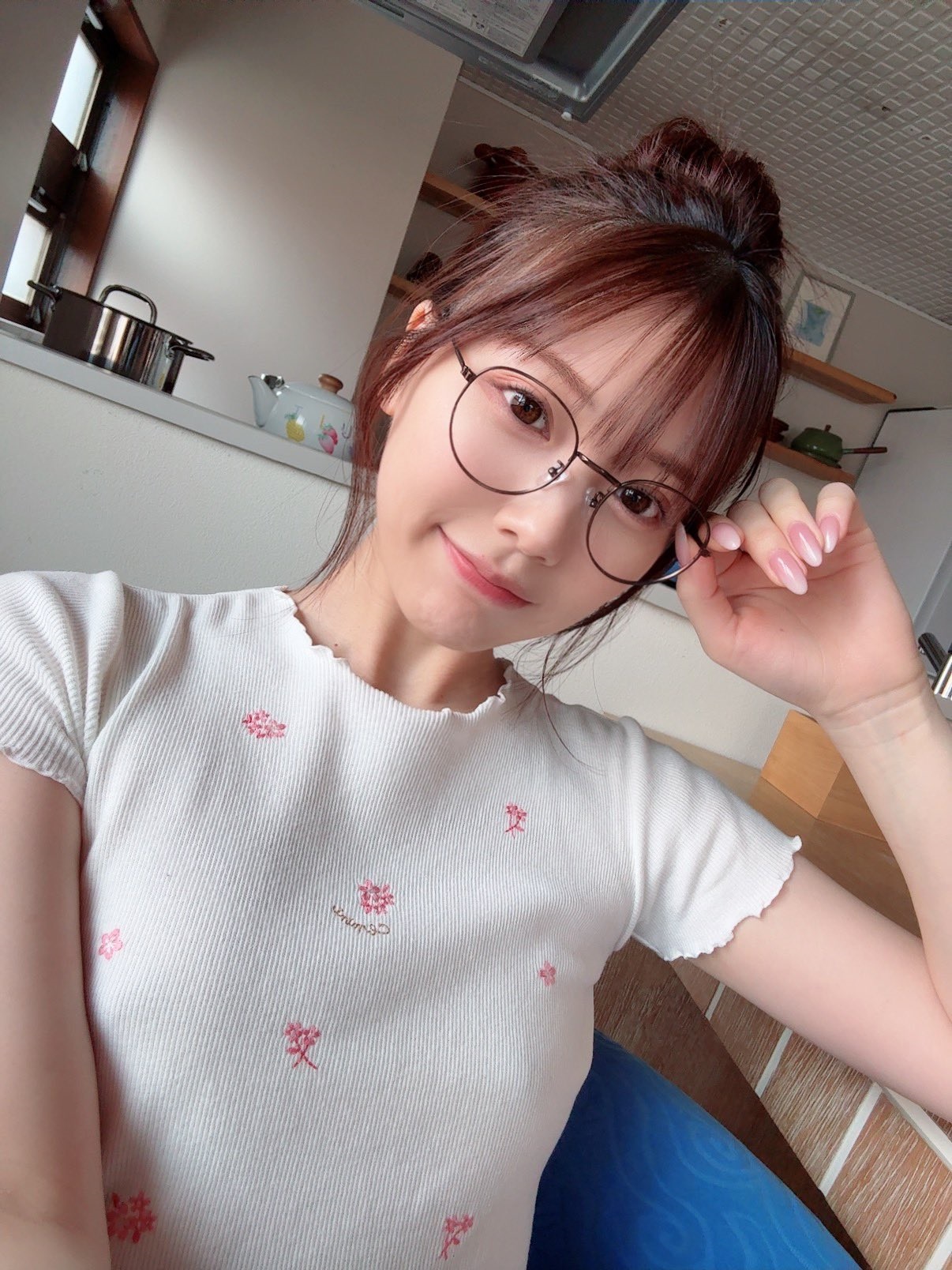 重磅晉升「廠牌新舵主」！石川澪 承接 新有菜 領銜地位，出任廠牌 25 週年 