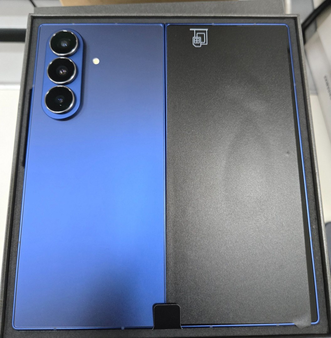 Samsung Galaxy Z Fold7 諜照