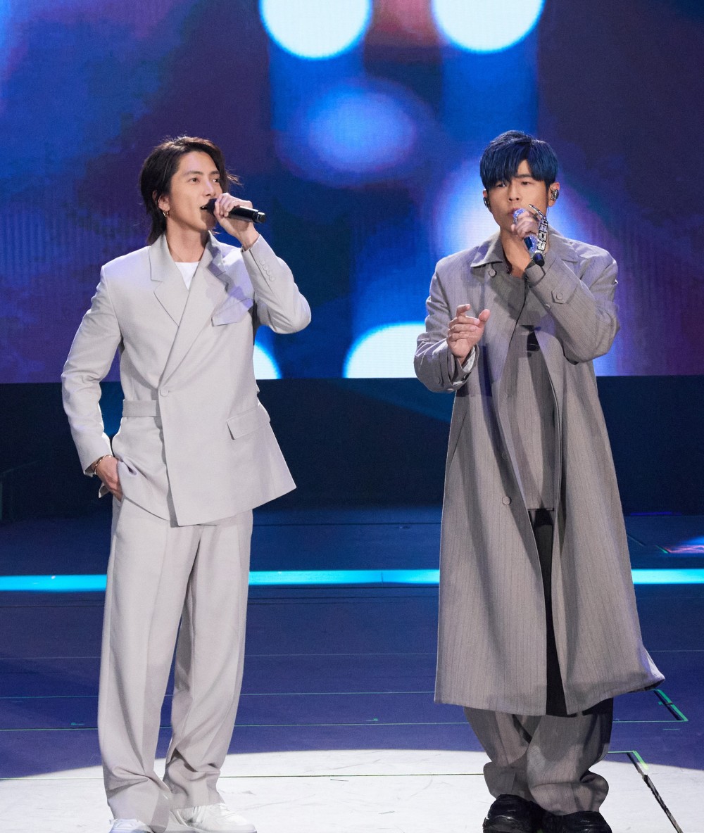 周董搶先身上！Dior 與 F1 車神 Lewis Hamilton 聯名系列釋出！