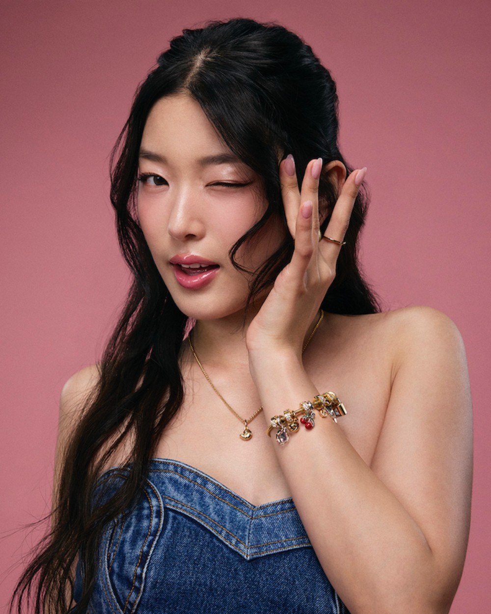 國際女團 KATSEYE 你跟上了嗎？首波合作攜手 Pandora 引爆風格新浪潮！