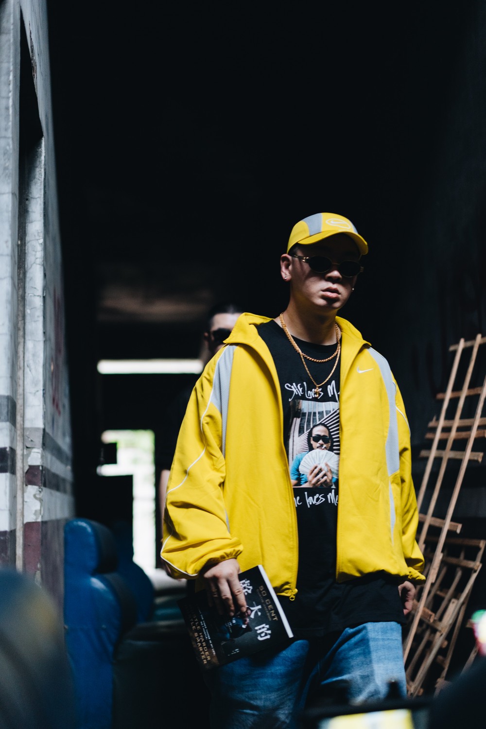 從 2Pac 到五角傳！老莫 ILL MO 回歸   推出 EP《火車晚了 Trainslate》！