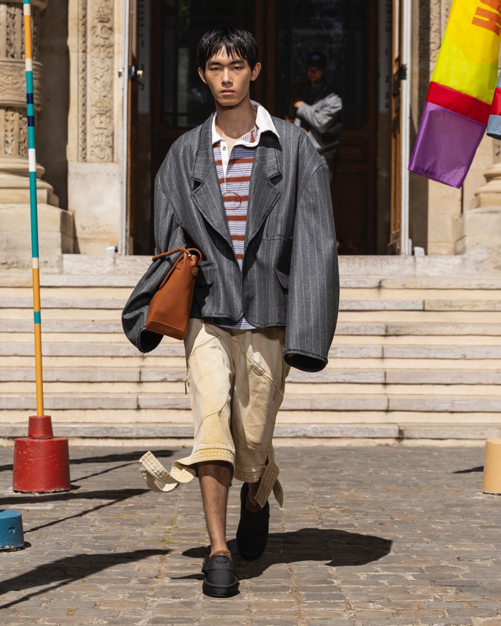 攜手葛萊美得主 Roddy Ricch 跨界合作打造配樂！NAMESAKE 2026 春夏大秀釋出！