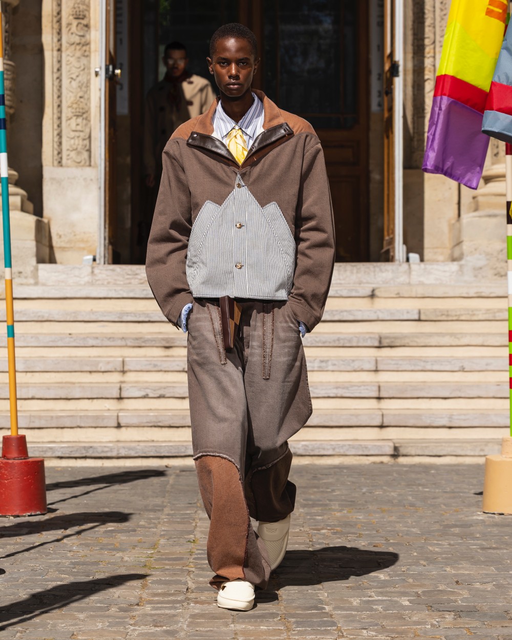 攜手葛萊美得主 Roddy Ricch 跨界合作打造配樂！NAMESAKE 2026 春夏大秀釋出！