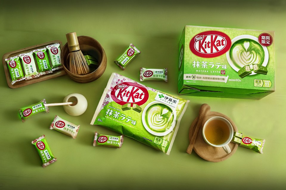 「KitKat抹茶拿鐵威化」嚴選正宗伊藤園宇治抹茶粉,微苦茶韻交織濃郁奶香