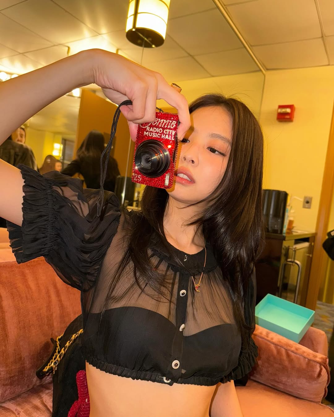 Jennie 新身分「首爾觀光宣傳大使」初公開！準備好，跟著金社長一起遊首爾！