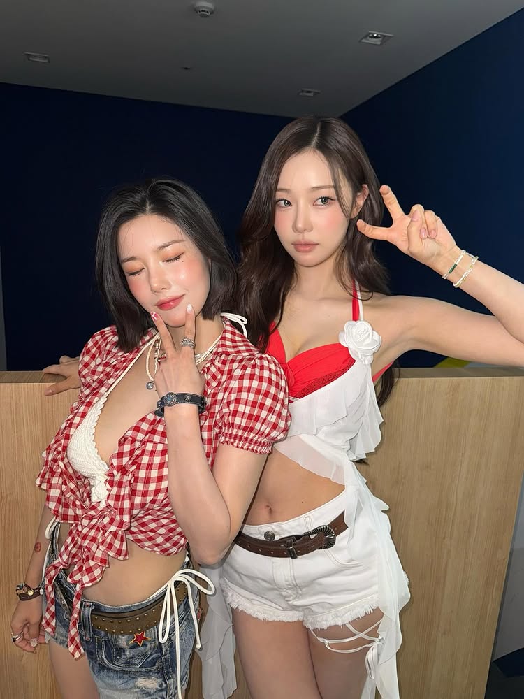 不愧是水彈女神！權恩妃聯手《單身即地獄》李時安性感狂炸 WATERBOMB 舞台！網讚：太頂了