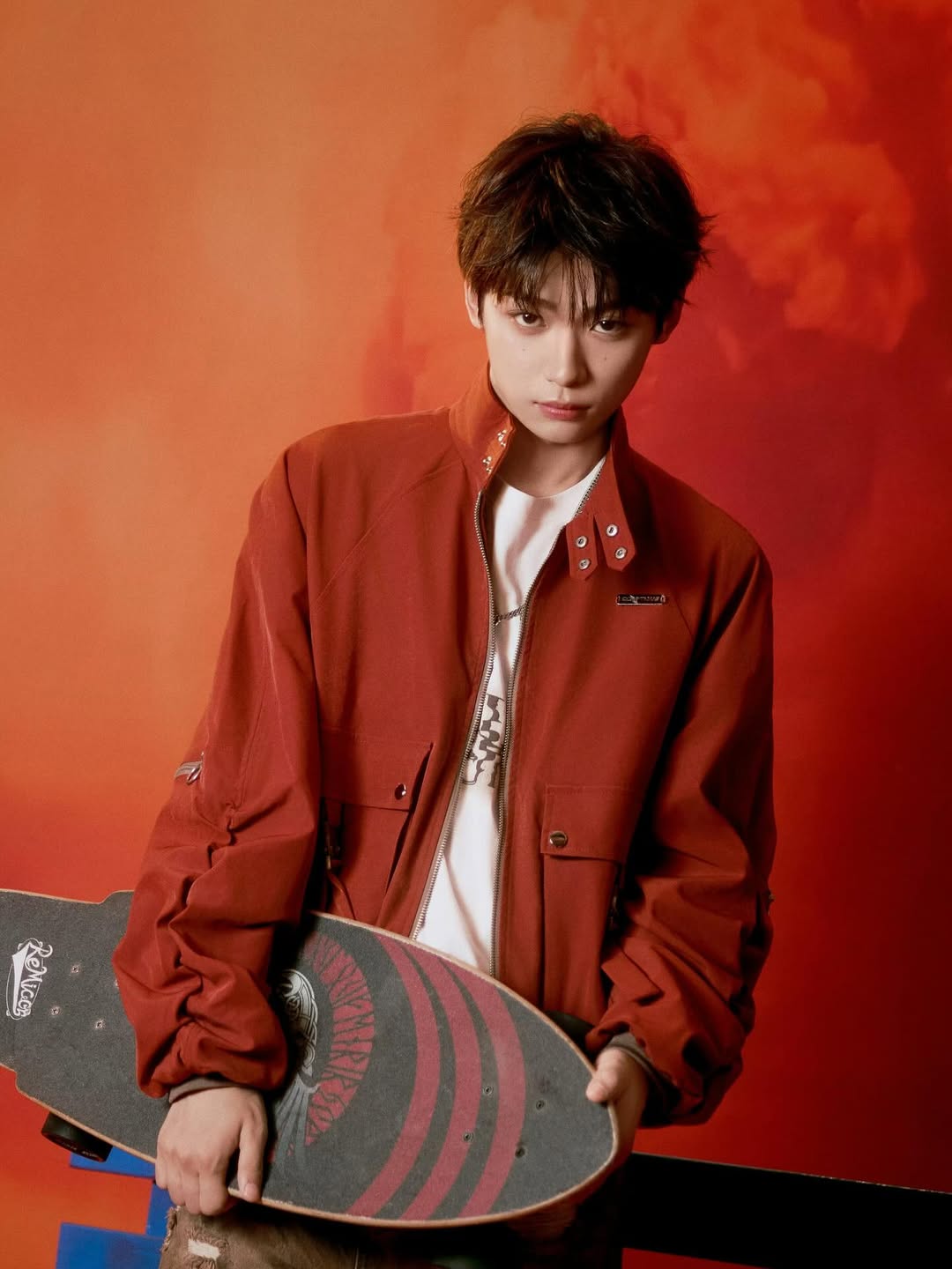 才剛靠 BL 劇爆紅！陸鮮肉男星火速被女友爆料「劈腿、不負責任」深夜發聲：全面暫停工作