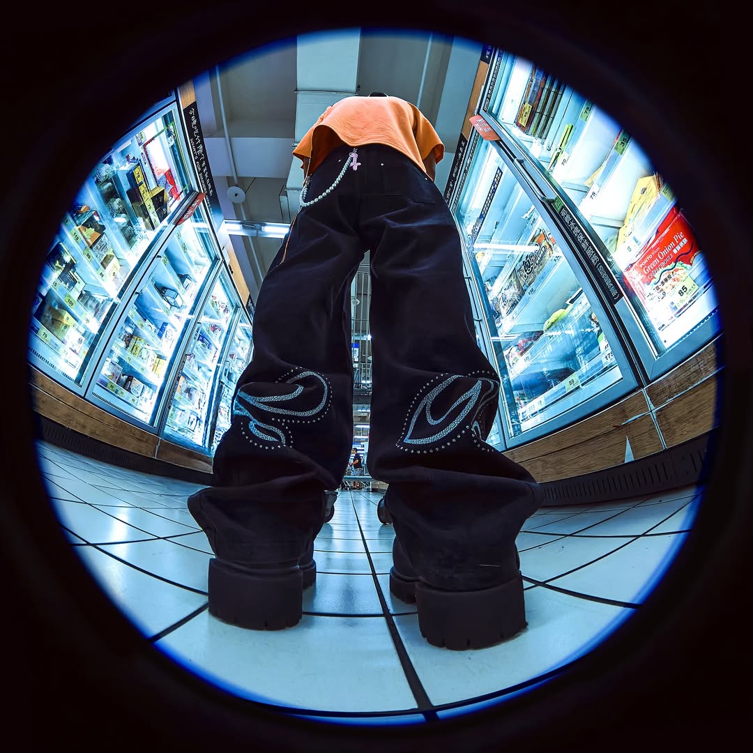 ARC ROOM 攜手陳冠希的 JUICE 推出聯名系列，主理人阿鑫直呼：「夢想成真！」