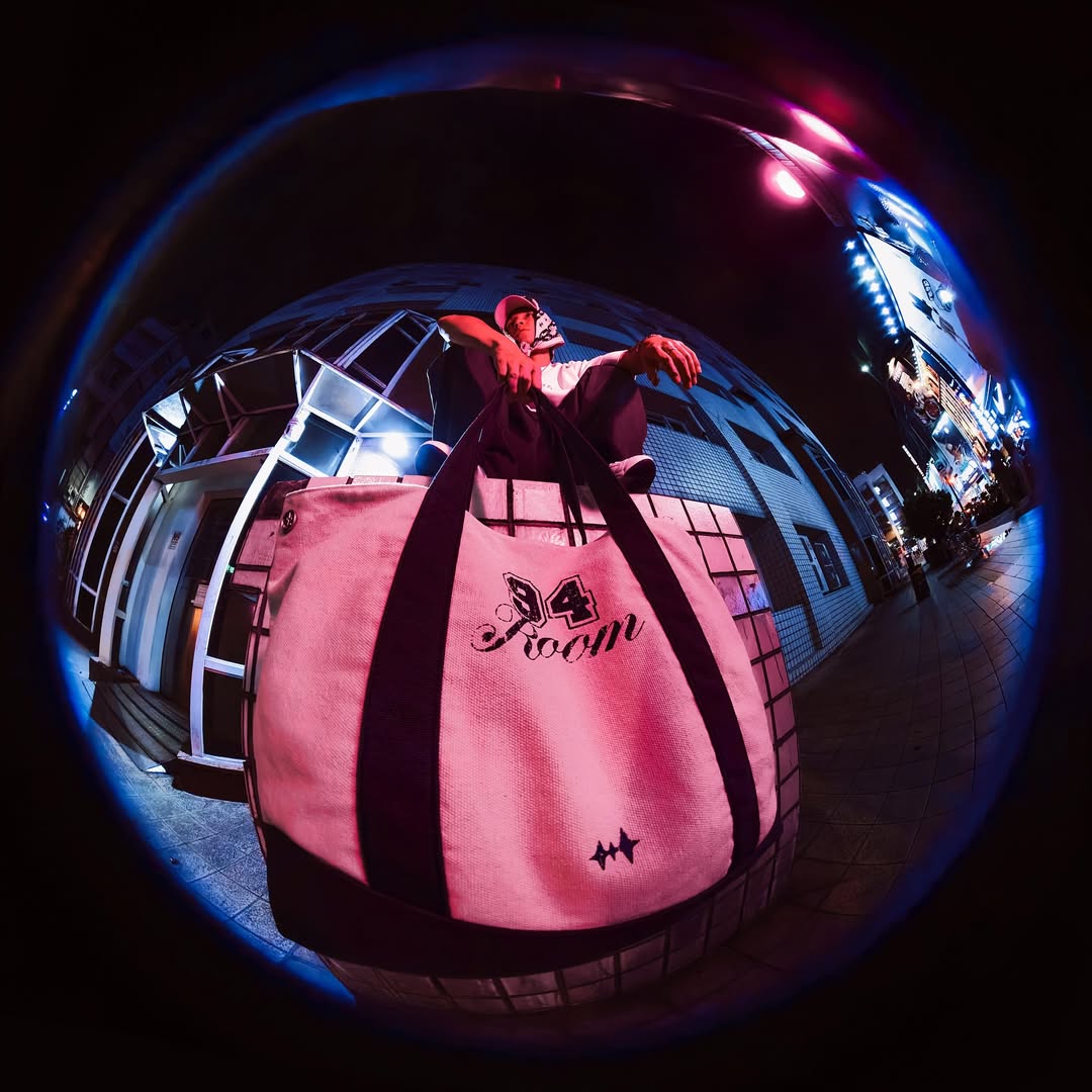 ARC ROOM 攜手陳冠希的 JUICE 推出聯名系列，主理人阿鑫直呼：「夢想成真！」