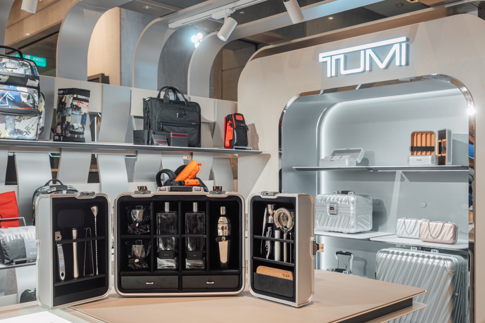 TUMI 50 週年概念店登台！更推父親節三重專屬好禮！