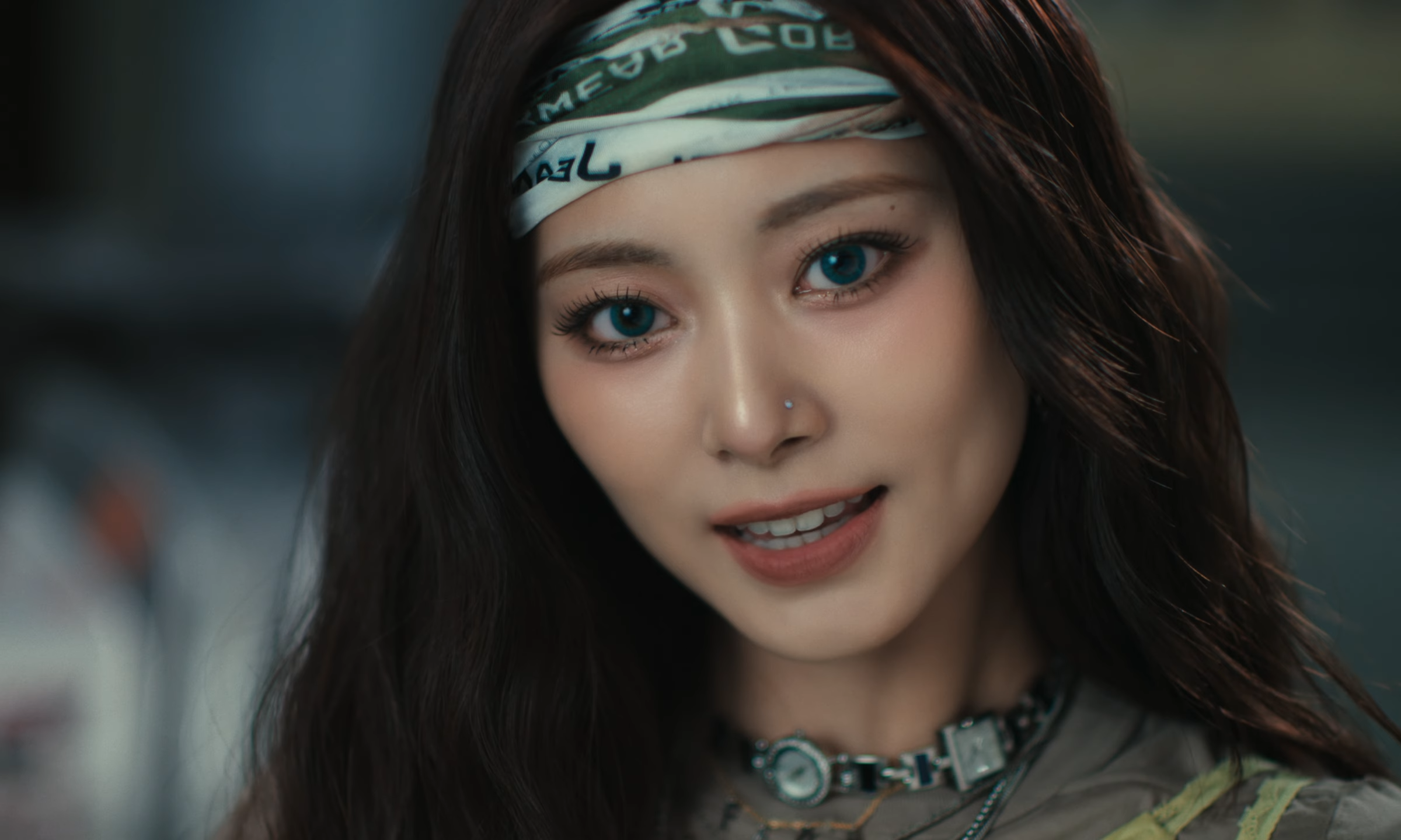 TWICE 全新主打〈THIS IS FOR〉MV 正式公開！不到一小時馬上破百萬觀看！