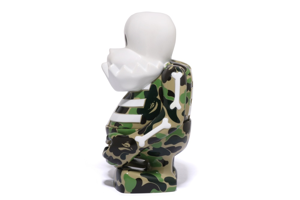 BAPE® x BOUNTY HUNTER 迷彩 SKULL-KUN 公仔即將限量開賣