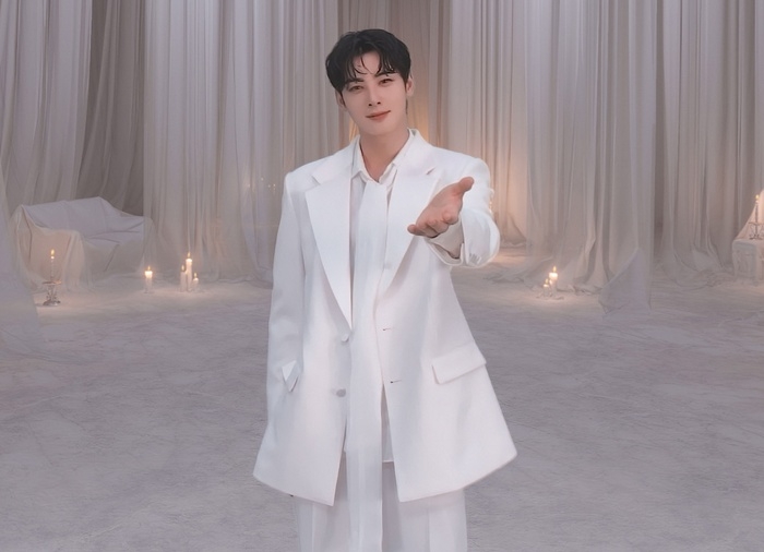 剃光頭入伍顏值還是太神！「車銀優戀愛模擬」VR 電影甜到姨母笑爆炸，讓你沒有當兵空窗期　