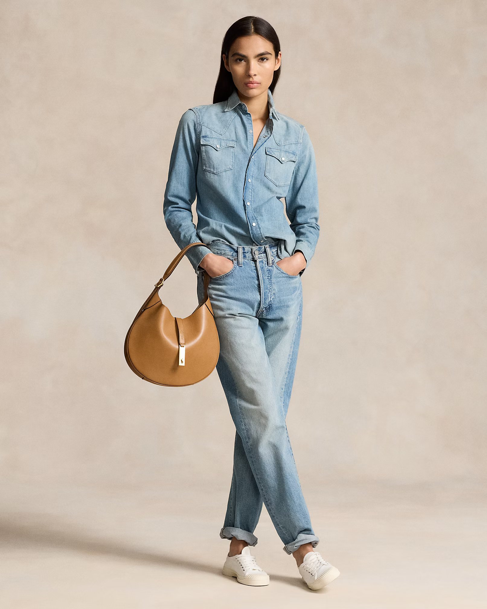 小紅書爆紅、Lyst 熱門上榜！盤點 7 款超搶手通勤包　不撞包又實用！