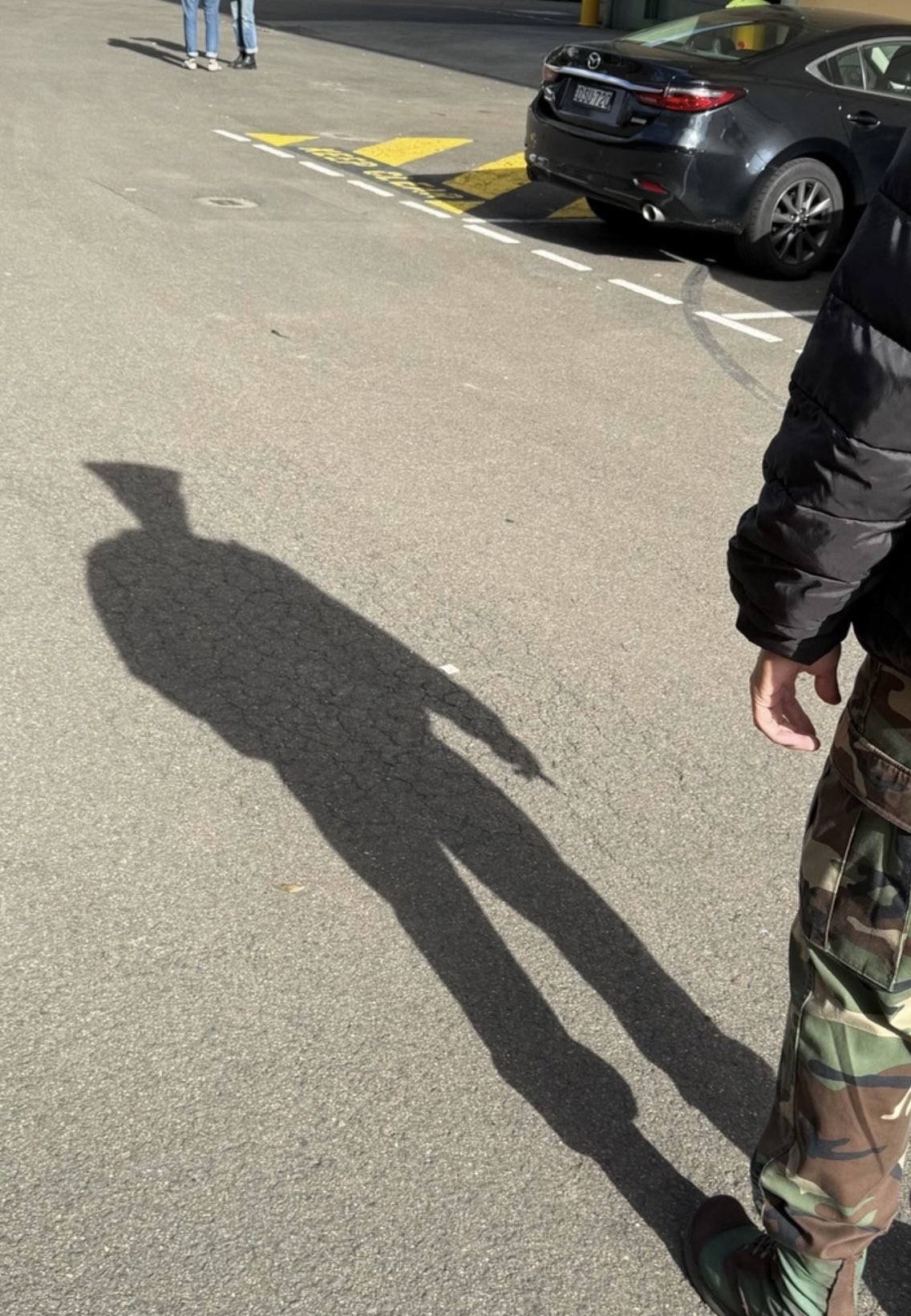 真人版《快打旋風》角色造型曝光，Cody Rhodes 為了「凱爾」真的弄出「掃把頭」！