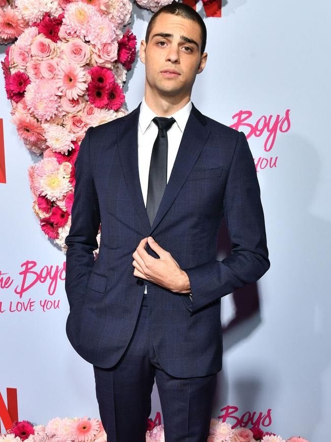 真人版《快打旋風》「肯」演員大秀肌肉照，準備發動昇龍拳了！