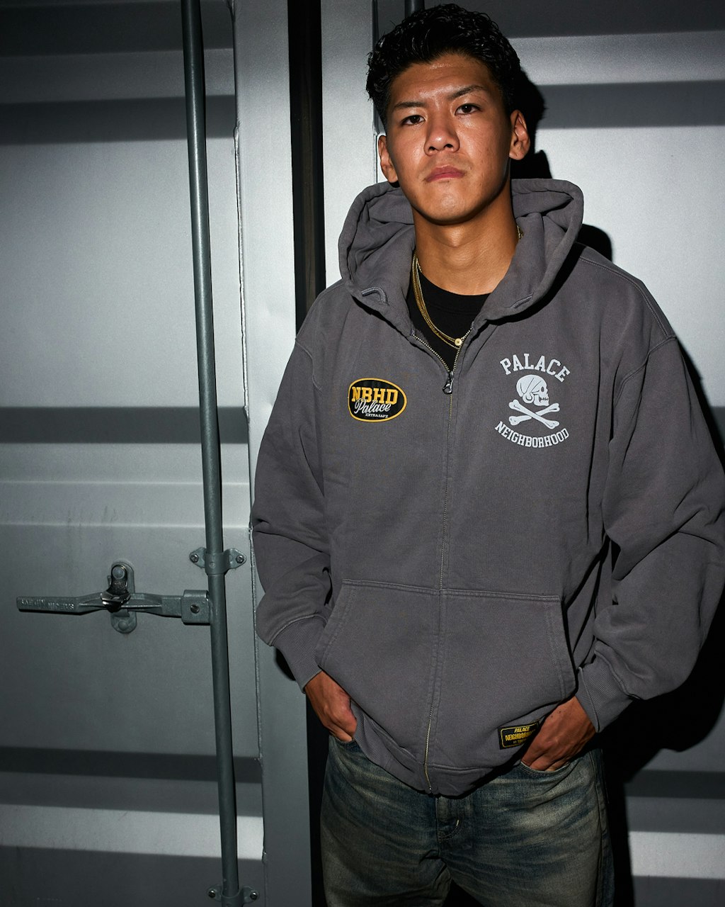 NEIGHBORHOOD® x PALACE 找來日本暴走族拍攝 Lookbook ，爆改 DIO 都入鏡！