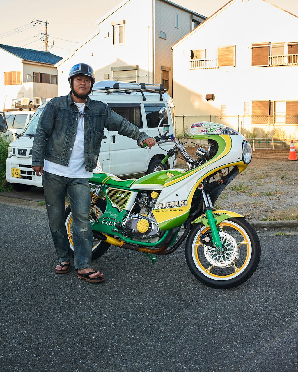 NEIGHBORHOOD® x PALACE 找來日本暴走族拍攝 Lookbook ，爆改 DIO 都入鏡！