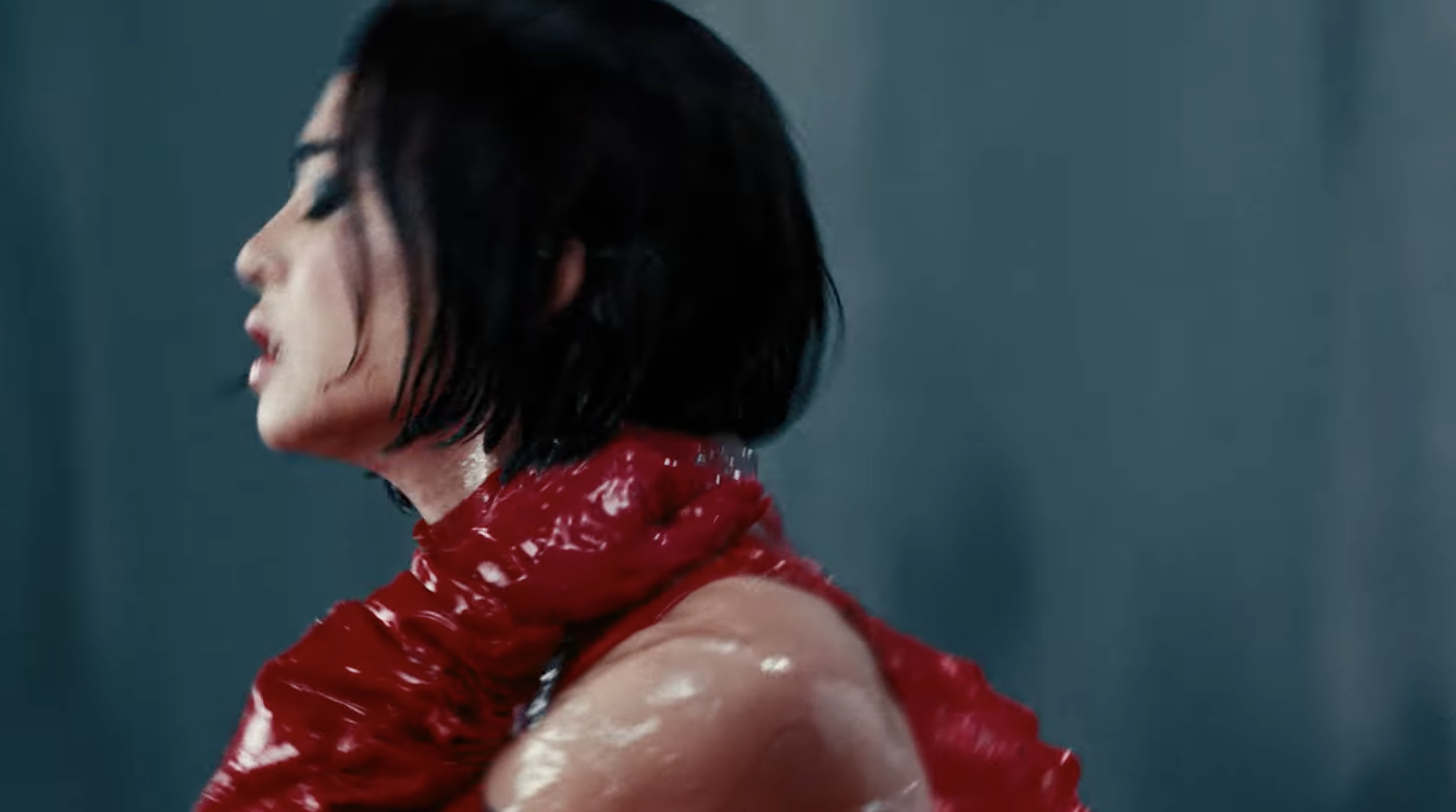 這是可以免費看的嗎？蔡依林新歌〈DIY〉正式版 MV 辣出新高度！