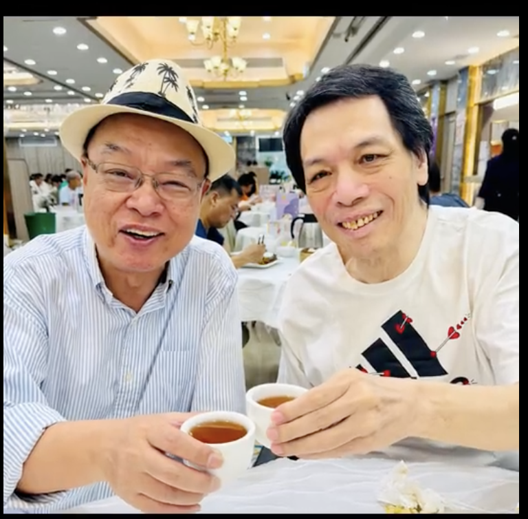 你還記得他嗎？《食神》如花近況曝光  挺過中風、半身癱重返螢幕！